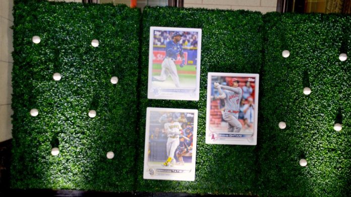 Topps 2022 Series 1 Premiere Party Featuring Ryne Sandberg - NBC Los Angeles
