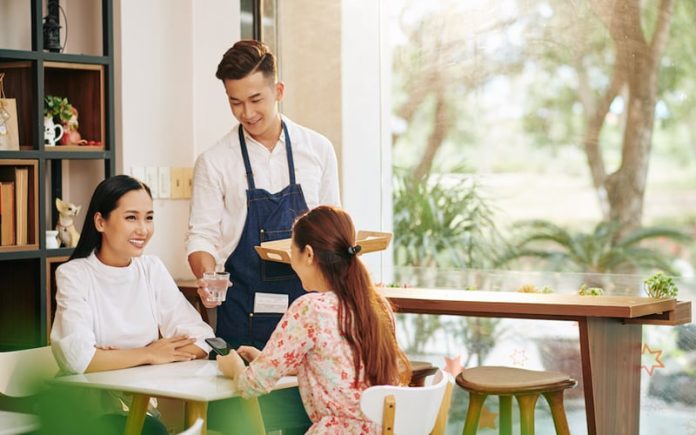5 ways Malaysian restaurants can improve customer service
