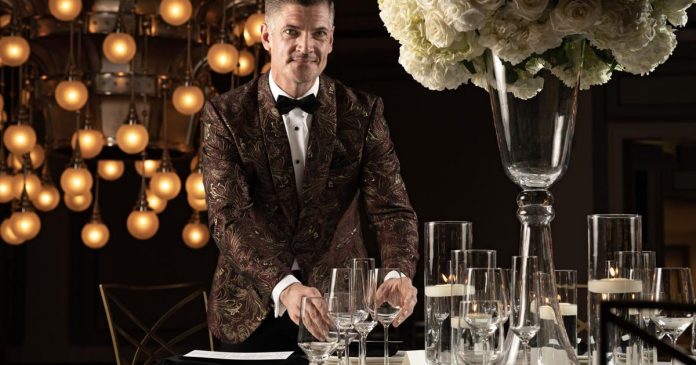  Behind the Scenes: Bruce Pittman |  People + Places
